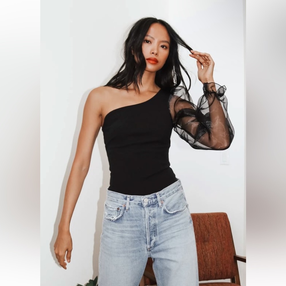 Lulus Black one shoulder puff sleeve bodysuit